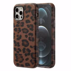 Selencia Sabi Backcover Panterprint met MagSafe Apple iPhone 12 (Pro) - Mocha Brown