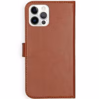 Selencia Echt Leren Bookcase Apple iPhone 12 (Pro) - Lichtbruin