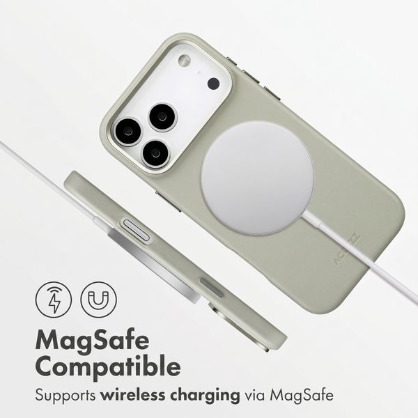 Accezz Leather Back Cover with MagSafe Apple iPhone 18 Pro Max / 17 Pro Max - Light Grey