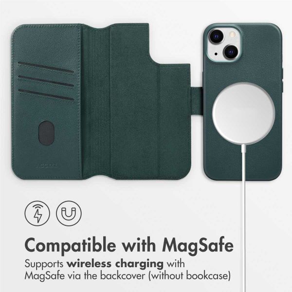 Accezz 2-in-1 Leather Bookcase with MagSafe Apple iPhone 14 - Cedar Green