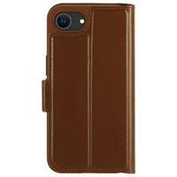 dbramante1928 Oslo Pro Bookcase Apple iPhone 16e - Dark Tan