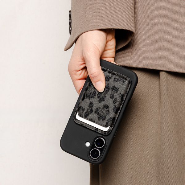 Selencia Sabi Pashouder met MagSafe - Midnight Black