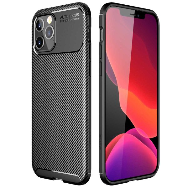 imoshion Carbon Softcase Backcover iPhone 12 (Pro) - Zwart