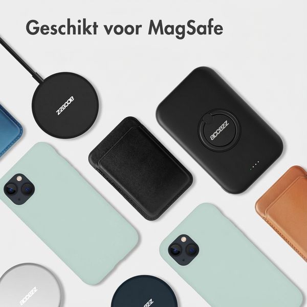 Accezz Liquid Silicone Backcover met MagSafe Apple iPhone 15 Plus - Sky Blue