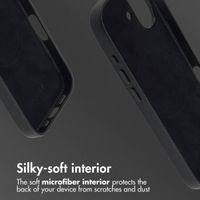 Accezz Leather Back Cover with MagSafe Apple iPhone 17 - Onyx Black