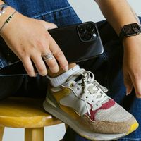 Nomad Sport Case Apple iPhone 15 Pro - Zwart