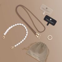 Selencia Telefoonkoorden Set met Parels en Schelpen - Mocha Brown