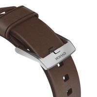 Nomad Modern Band van leder Apple Watch Series 1 t/m 9 / SE (38/40/41 mm) | Series 10 (42 mm) - Bruin/Zilver