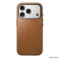 Nomad Traditional Leather Backcover met MagSafe Apple iPhone 17 Pro - English Tan