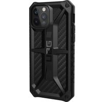 UAG Monarch Backcover Apple iPhone 12 (Pro) - Carbon Fiber Black