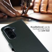 Selencia Echt Leren Bookcase Samsung Galaxy S26 - Groen