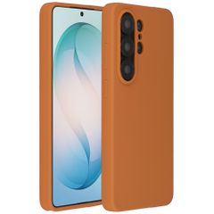 Accezz Liquid Silicone Backcover met MagSafe Samsung Galaxy S26 Ultra - Oranje