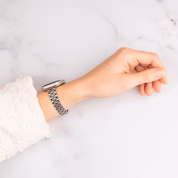 Selencia Slim Steel Jubilee Inspired schakelbandje Apple Watch Series 1 t/m 9 / SE (38/40/41 mm) | Series 10 / 11 (42 mm) - Zilver