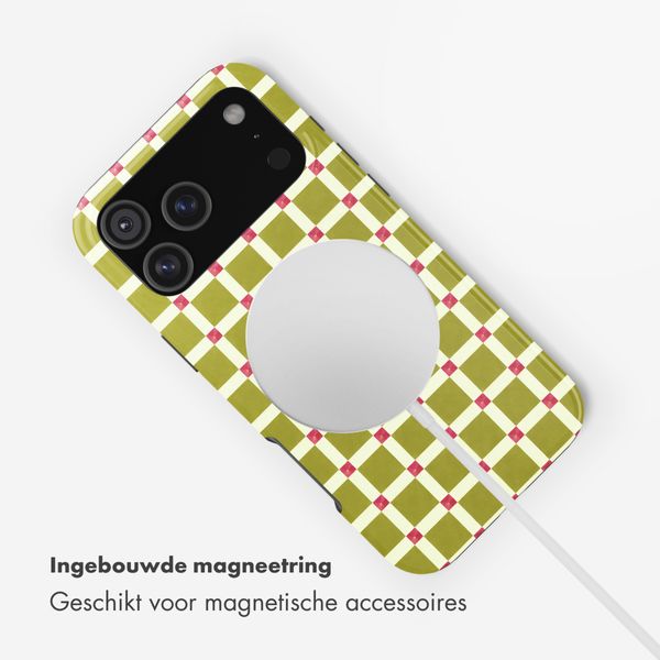 Selencia Vivid Backcover met MagSafe Apple iPhone 18 Pro Max / 17 Pro Max - Check This Olive