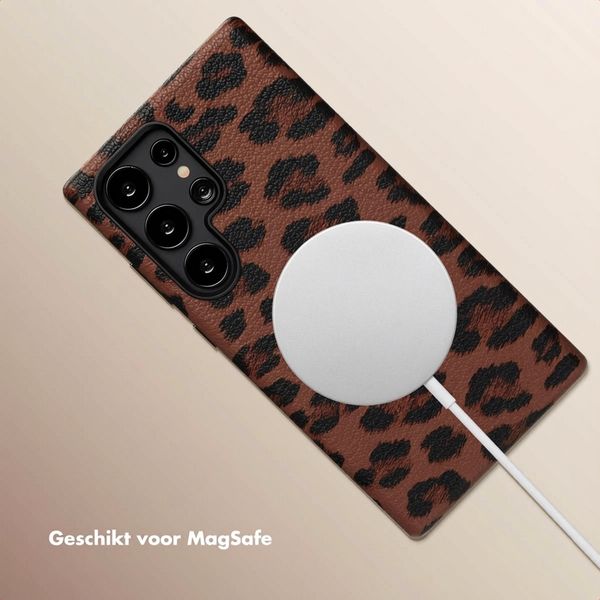 Selencia Sabi Backcover Panterprint met MagSafe Samsung Galaxy S24 Ultra - Mocha Brown