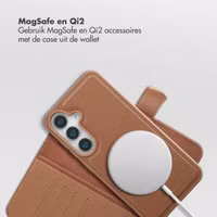 Selencia Olyn Uitneembare Bookcase met MagSafe Samsung Galaxy S24 / S25 - Bruin