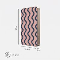 Selencia Vivid Powerbank 5.000 mAh - Draadloze Powerbank - MagSafe en Qi - Desert Gold / Wavy Baby Sorbet