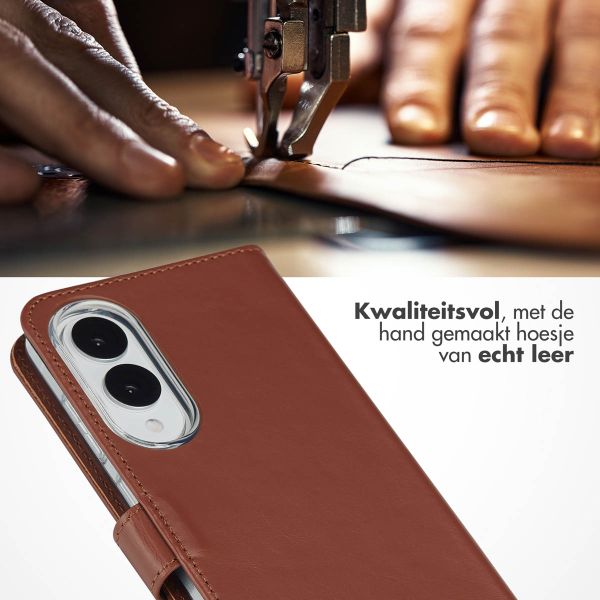 Selencia Echt Leren Bookcase Samsung Galaxy S25 Edge - Lichtbruin