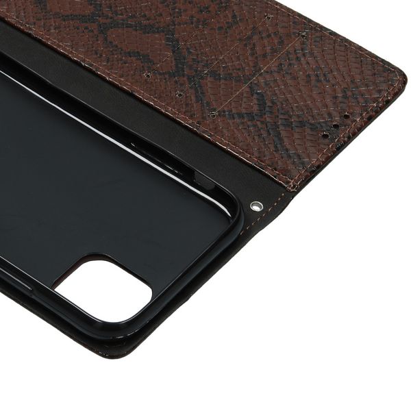 Slangenprint Bookcase iPhone 11 - Bruin