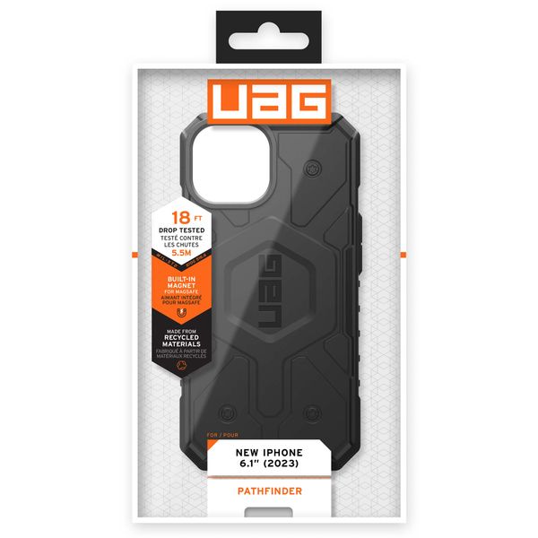UAG Pathfinder Backcover MagSafe Apple iPhone 15 - Zwart
