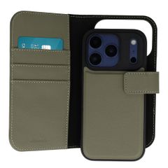 imoshion Uitneembare 2-in-1 Luxe Bookcase Apple iPhone 17 Pro - Groen