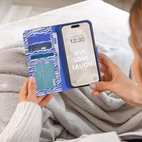 imoshion Design Bookcase Samsung Galaxy S10e - White Blue Stripes