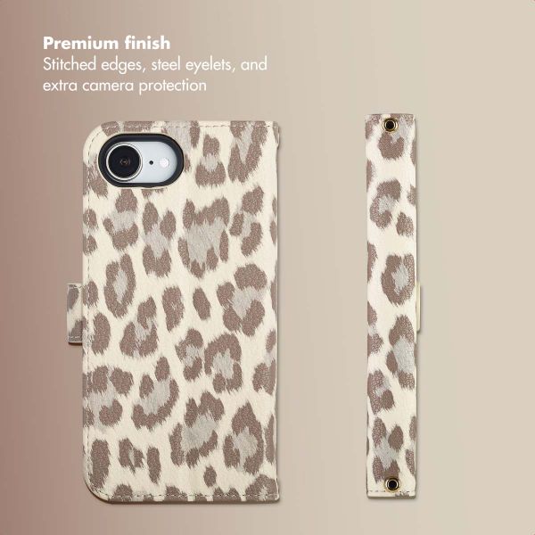 Selencia Sabi Bookcase with Leopard Print Apple iPhone 17e / 16e - Soft Ivory