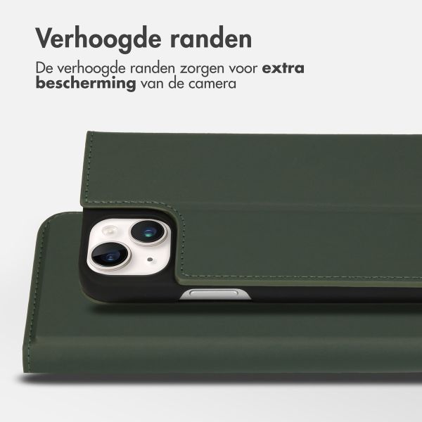 Accezz Premium Leather Slim Bookcase Apple iPhone 14 Plus - Groen