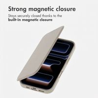imoshion Transparent Bookcase with MagSafe Apple iPhone 17 Pro Max - Beige