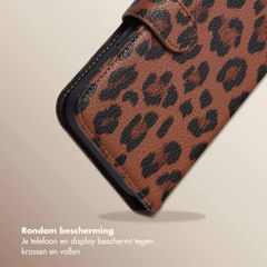 Selencia Sabi Bookcase met Panterprint Apple iPhone 16 - Mocha Brown