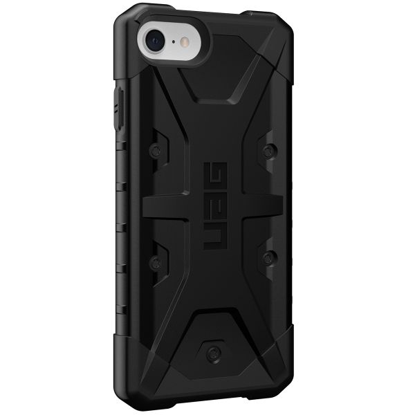 UAG Pathfinder Backcover Apple iPhone SE (2022 / 2020) / 8 / 7 / 6(s) - Zwart