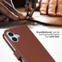 Selencia Echt Leren Bookcase Apple iPhone 17 - Lichtbruin