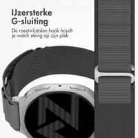 Accezz Nylon Alpine bandje Samsung Galaxy Watch 9 (40/44mm) / Watch 8 (40/44mm) / Classic (46mm) - Dark Grey