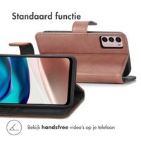 imoshion Luxe Bookcase Motorola Moto G42 - Bruin