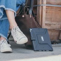 UAG Metropolis Book Case Apple iPad 9 (2021) 10.2 inch / iPad 8 (2020) 10.2 inch / iPad 7 (2019) 10.2 inch - Black