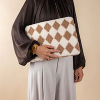 Selencia Teddy Laptophoes 15-16 inch - Laptopsleeve - Checks