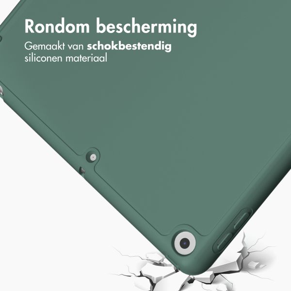Accezz Smart Silicone Bookcase Apple iPad 9 (2021) 10.2 inch / iPad 8 (2020) 10.2 inch / iPad 7 (2019) 10.2 inch - Donkergroen