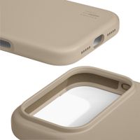 iDeal of Sweden Silicone Case met MagSafe Apple iPhone 17 Pro - Beige