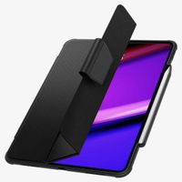 Spigen Rugged Armor Pro Bookcase iPad Pro 13 (2024) M4 - Zwart