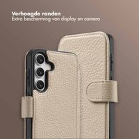 Selencia Riva Bookcase met MagSafe en Koord Samsung Galaxy S24 / S25 - Beige