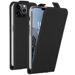 Accezz Flipcase iPhone 13 Pro - Zwart