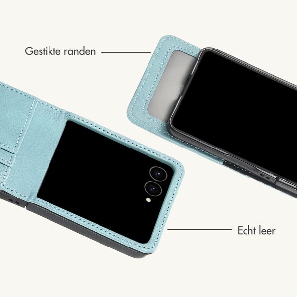 imoshion Luxe Bookcase Samsung Galaxy Z Flip 8 - Lichtblauw