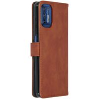 imoshion Luxe Bookcase Motorola Moto G9 Plus - Bruin