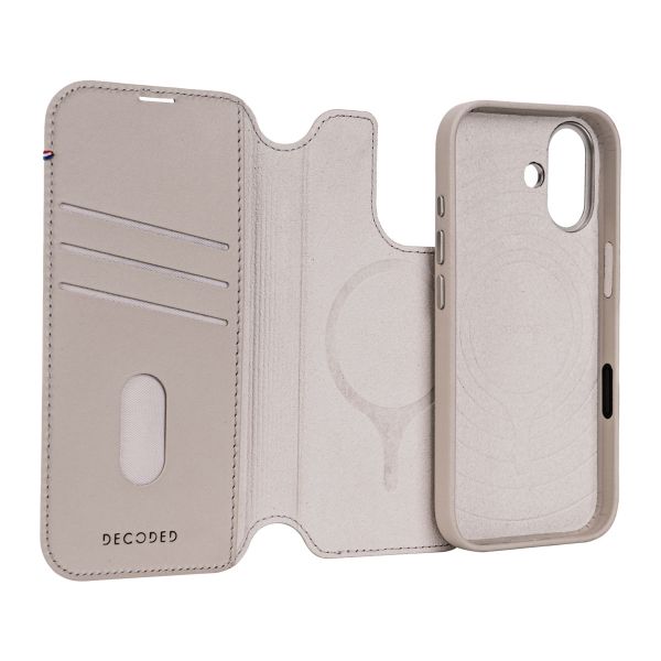 Decoded 2 in 1 Leather Detachable Wallet MagSafe Apple iPhone 17 Pro Max - Solid Clay