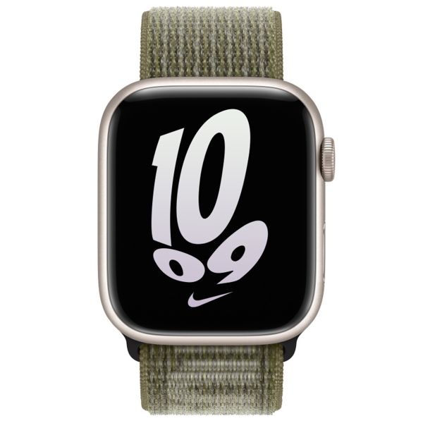Apple Nike Sport Loop Band Apple Watch Series 1 t/m 10 / SE / Ultra (2) (44/45/46/49 mm) - Sequoia / Pure Platinum