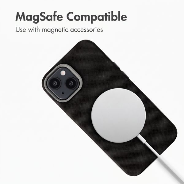 Accezz Mesh Case with MagSafe Apple iPhone 14 / 13 - Black
