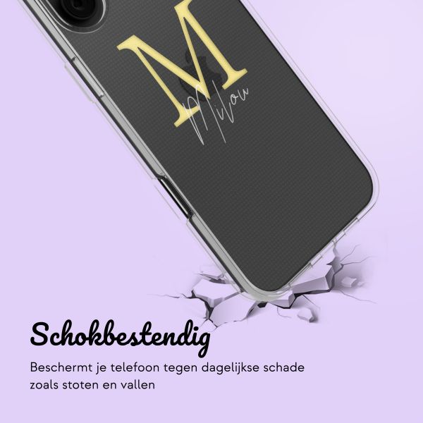 Gepersonaliseerd hoesje met letter iPhone 16 - Transparant