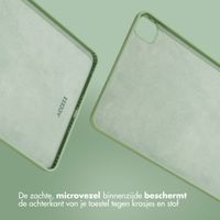 Accezz Liquid Silicone Backcover met penhouder Apple iPad Pro 11 (2022 / 2021 / 2020 / 2018) - Lichtgroen