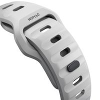 Nomad Sport band FKM Apple Watch Series 1 t/m 9 / SE (38/40/41 mm) | Series 10 / 11 (42 mm) - Lunar Gray