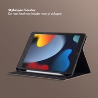 Selencia Riva Bookcase Apple iPad 9 (2021) 10.2 inch / iPad 8 (2020) 10.2 inch / iPad 7 (2019) 10.2 inch - Beige